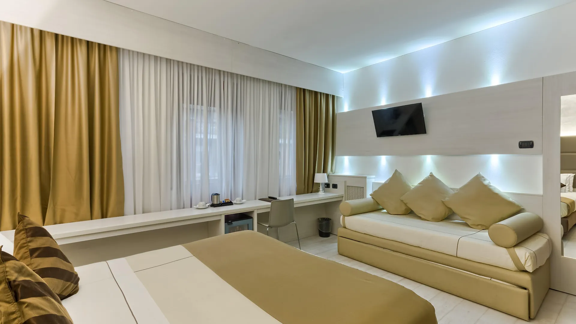 Agape Hotel Milaan 4*,