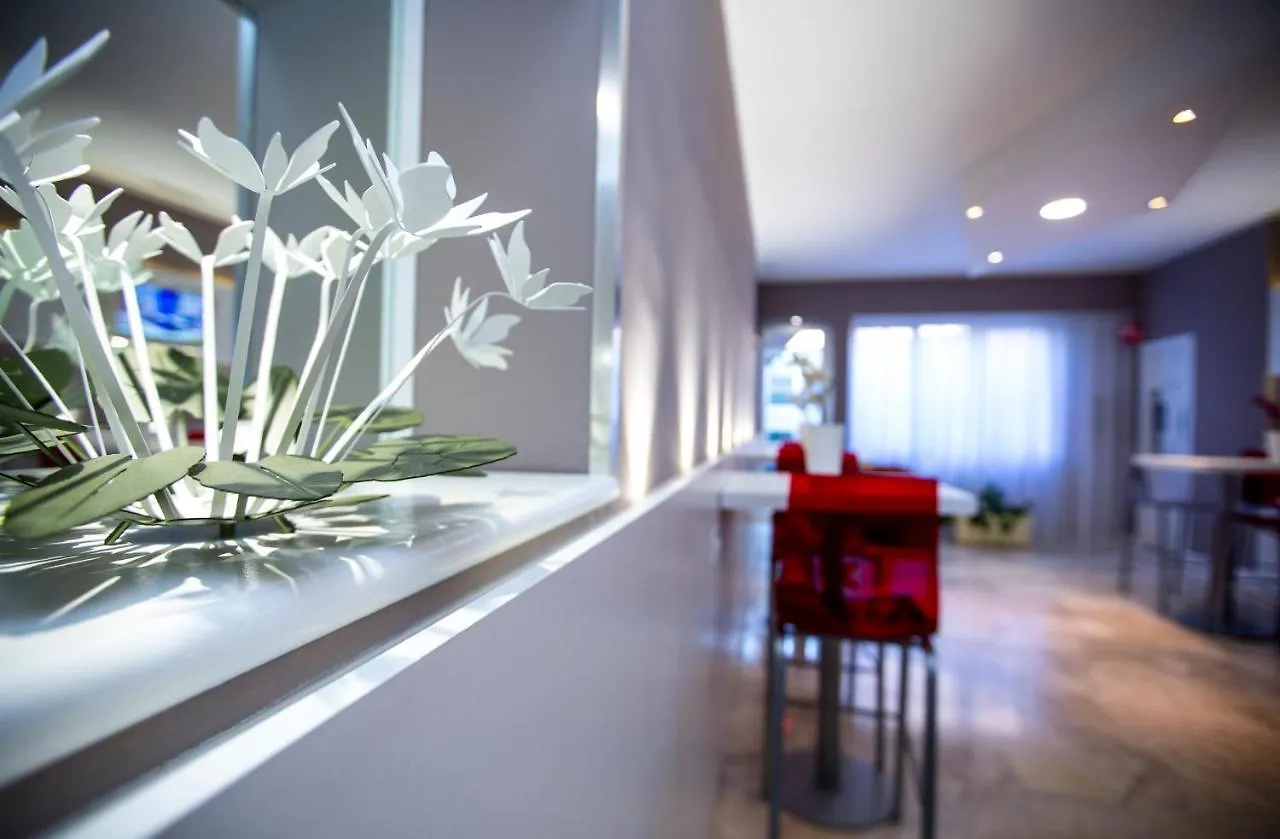 Agape Hotel Aa Hotels Milan